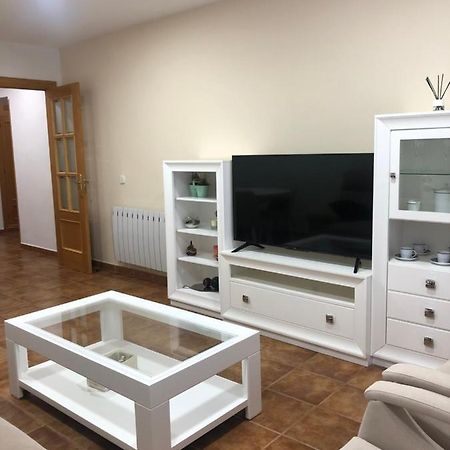 Apartament Piso Nuevo Plaza De La Constitucion Sta Cruz De La Zarza Santa Cruz de la Zarza Zewnętrze zdjęcie